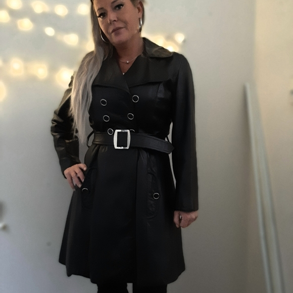 Butter soft real leather trench coat small - Picture 6 of 6